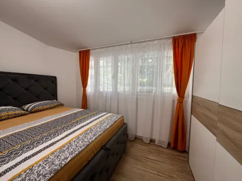 Prodaja, trosoban stan, 80m², Budva, Crna Gora - image 7