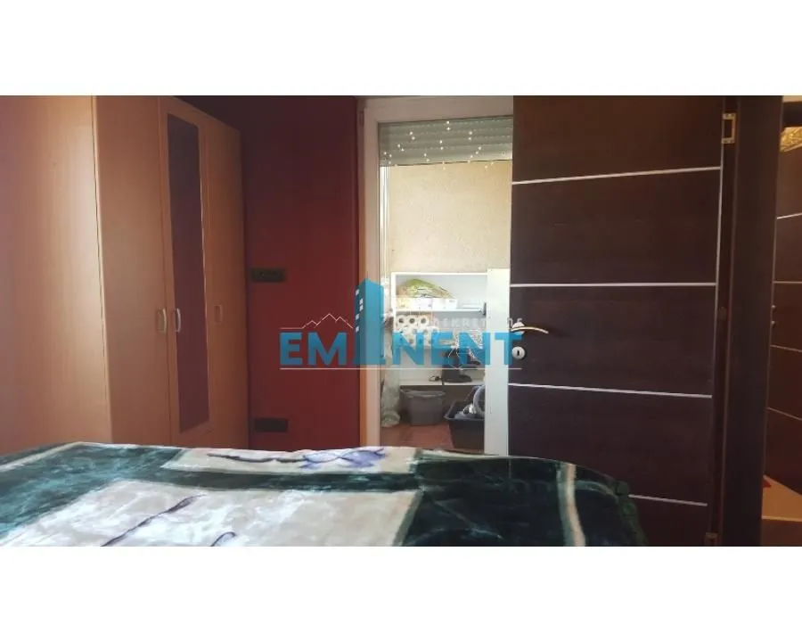 Izdavanje, dvosoban stan, 55m², Lekino Brdo, Voždovac Sve Podlokacije