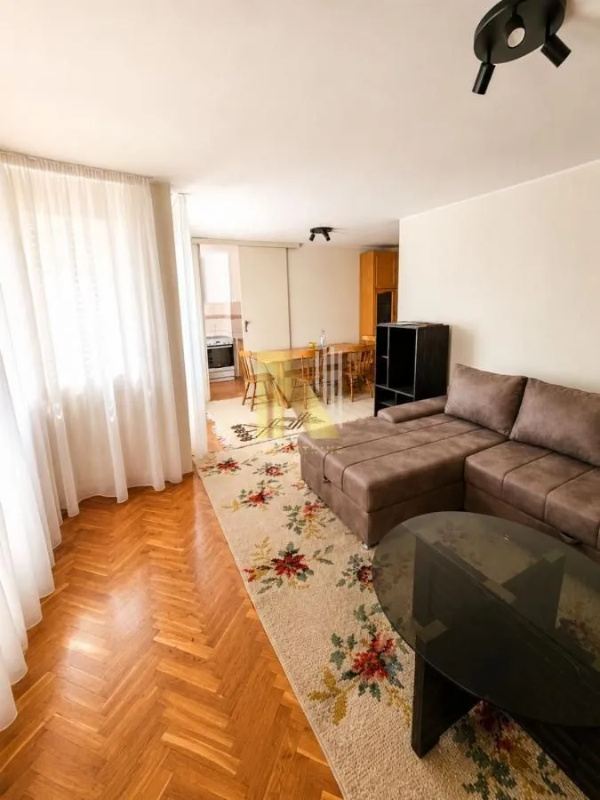 Izdavanje, jednosoban stan, 68m², Liman 3, Novi Sad Sve Podlokacije