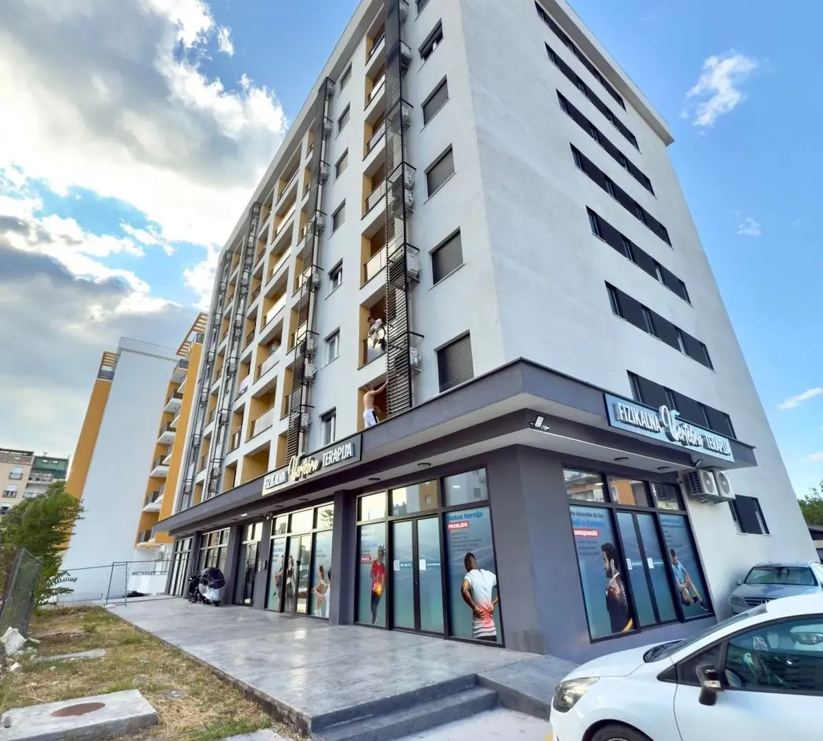 Rent, one bedroom apartment, 42m², Pobrežje, Podgorica