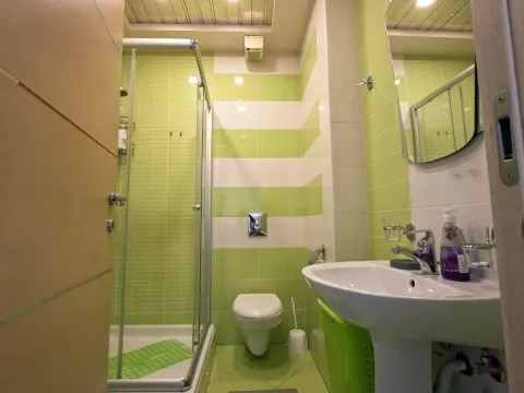 Rent, one bedroom apartment, 50m², Zaobilaznica, Budva - image 6