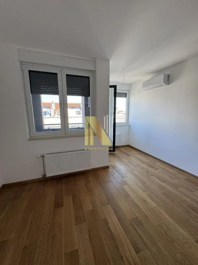 Izdavanje, garsonjera, 33m², Bulevar Oslobodjenja, Novi Sad Sve Podlokacije