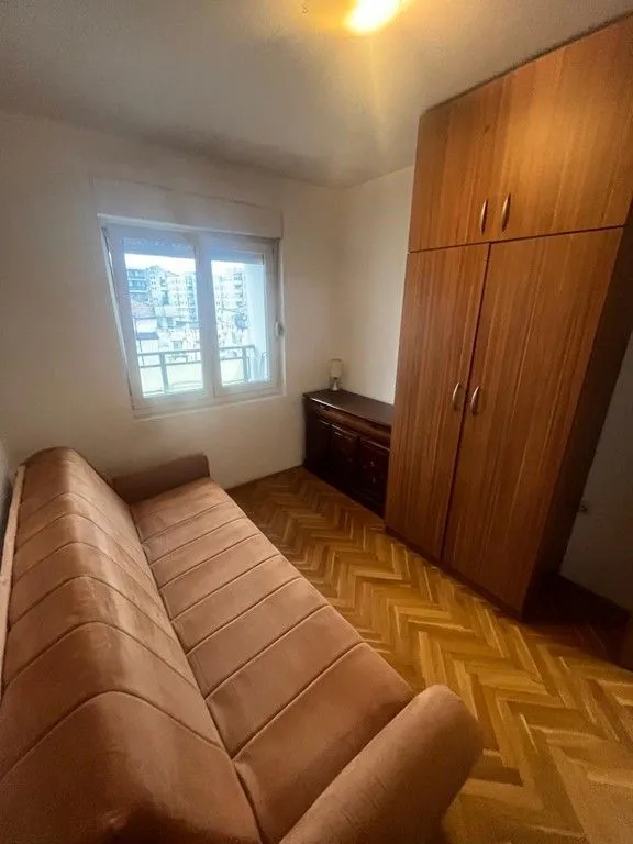 Rent, two bedroom apartment, 61m², Blok 6, Podgorica