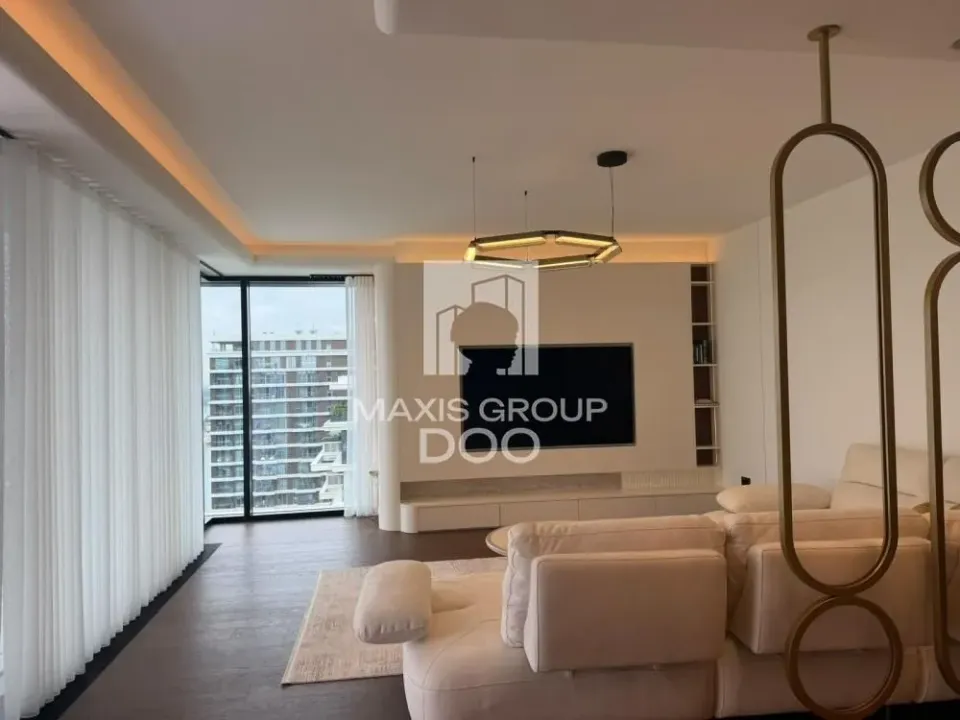 Rent, four bedroom apartment, 150m², Savski Venac, Beograd