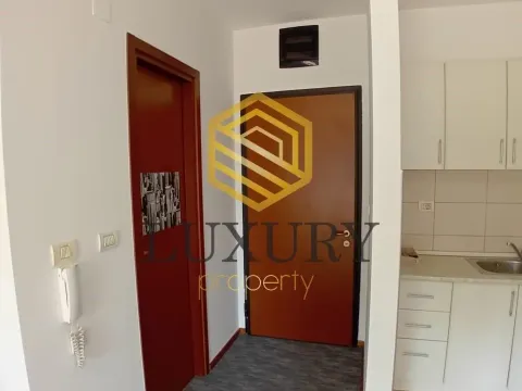 Prodaja, garsonjera, 30m², City Kvart, Podgorica - image 11