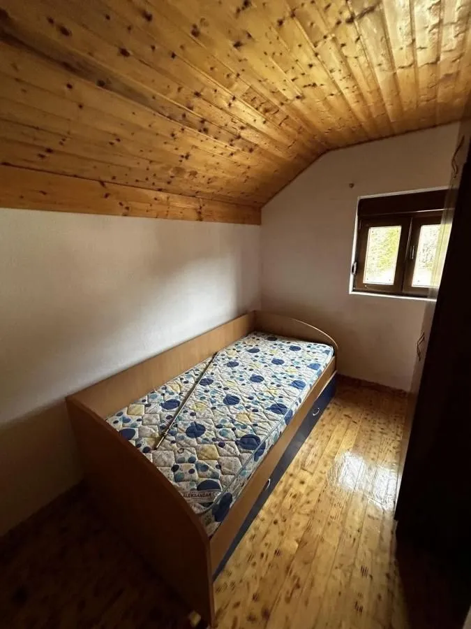 Prodaja, kuća, 290m², Herceg Novi, Crna Gora