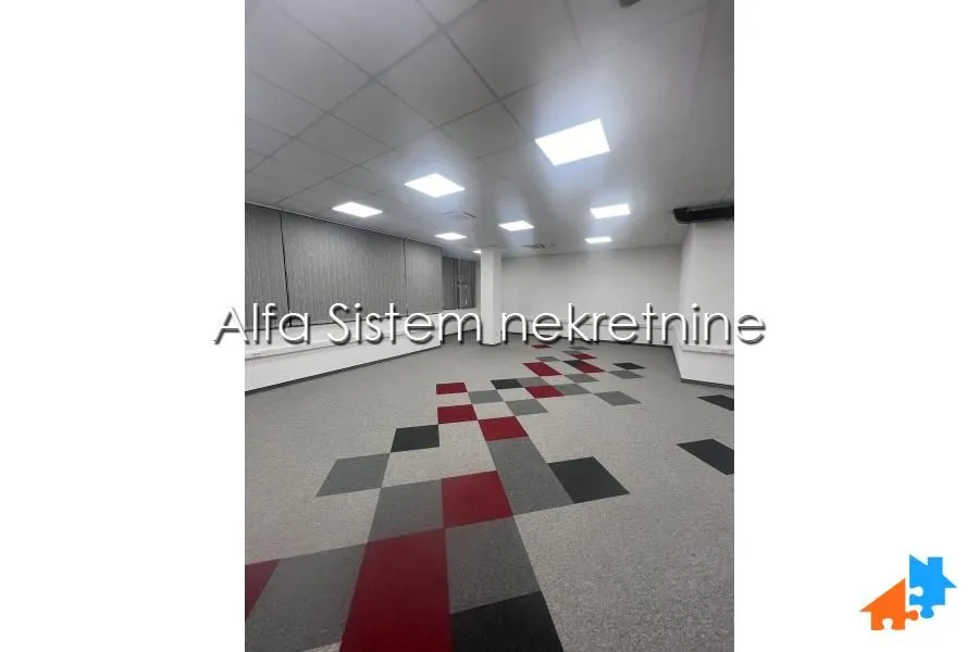 Rent, office space, 435m², Stari Merkator, Novi Beograd Sve Podlokacije