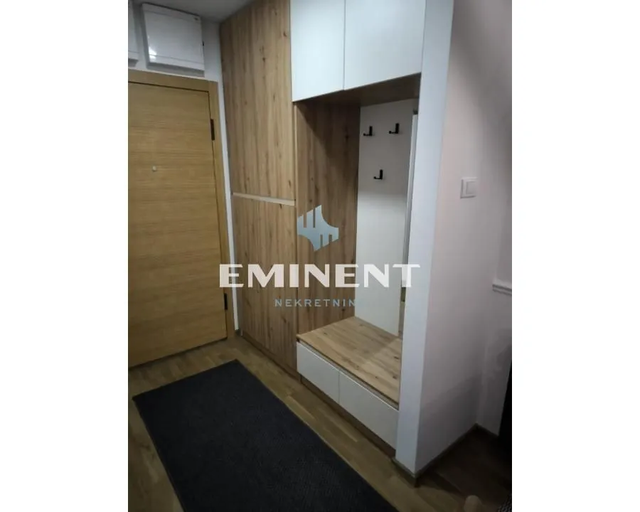 Rent, three bedroom apartment, 60m², Južni Bulevar, Vračar Sve Podlokacije