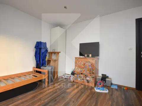 Prodaja, kuća, 182m², Donja Gorica, Podgorica - image 19