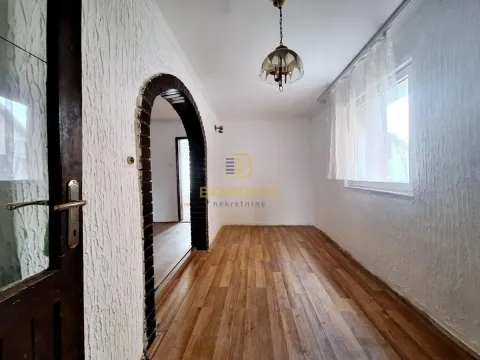 Sale, house, 188m², Voždovac Sve Podlokacije, Beograd - image 8