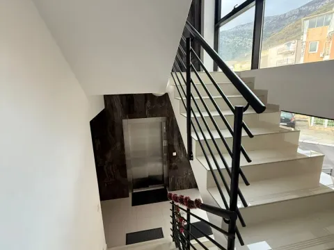 Izdavanje, stan, 33m², Petrovac, Budva - image 8
