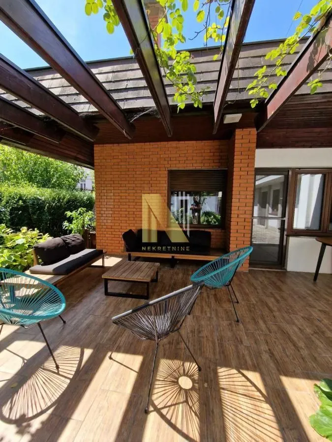 Rent, office space, 200m², Spens, Novi Sad Sve Podlokacije