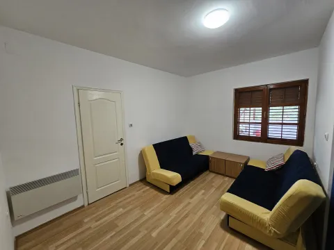 Rent, two bedroom apartment, 125m², Radanovići, Kotor - image 3