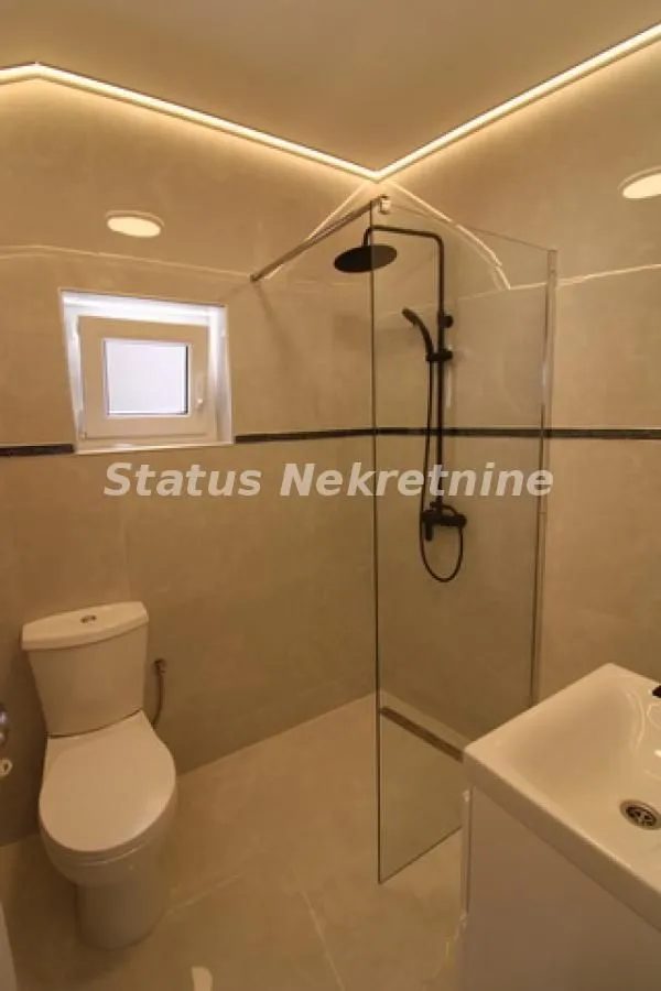 Prodaja, garsonjera, 22m², Centar, Novi Sad