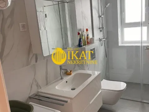 Izdavanje, jednosoban stan, 59m², Stari Grad, Beograd - image 13
