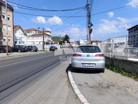 Stan in Zvezdara Sve Podlokacije