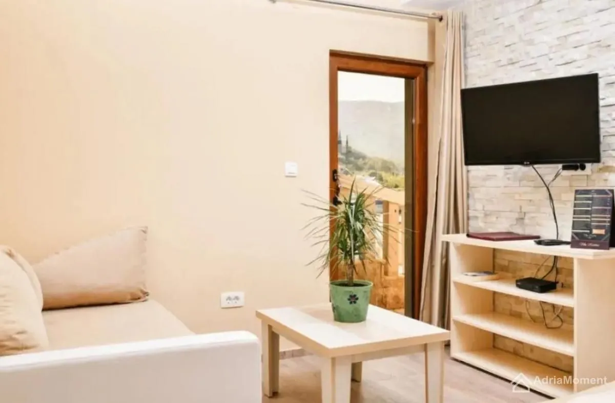 Prodaja, kuća, 114m², Tivat, Crna Gora