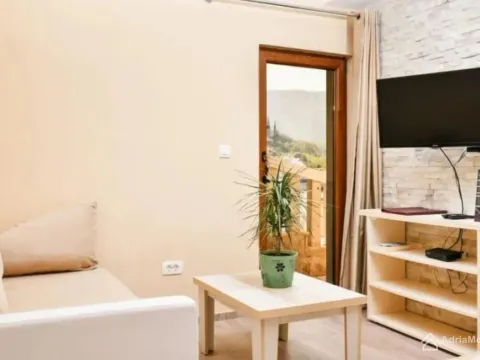 Prodaja, kuća, 114m², Tivat, Crna Gora - image 3