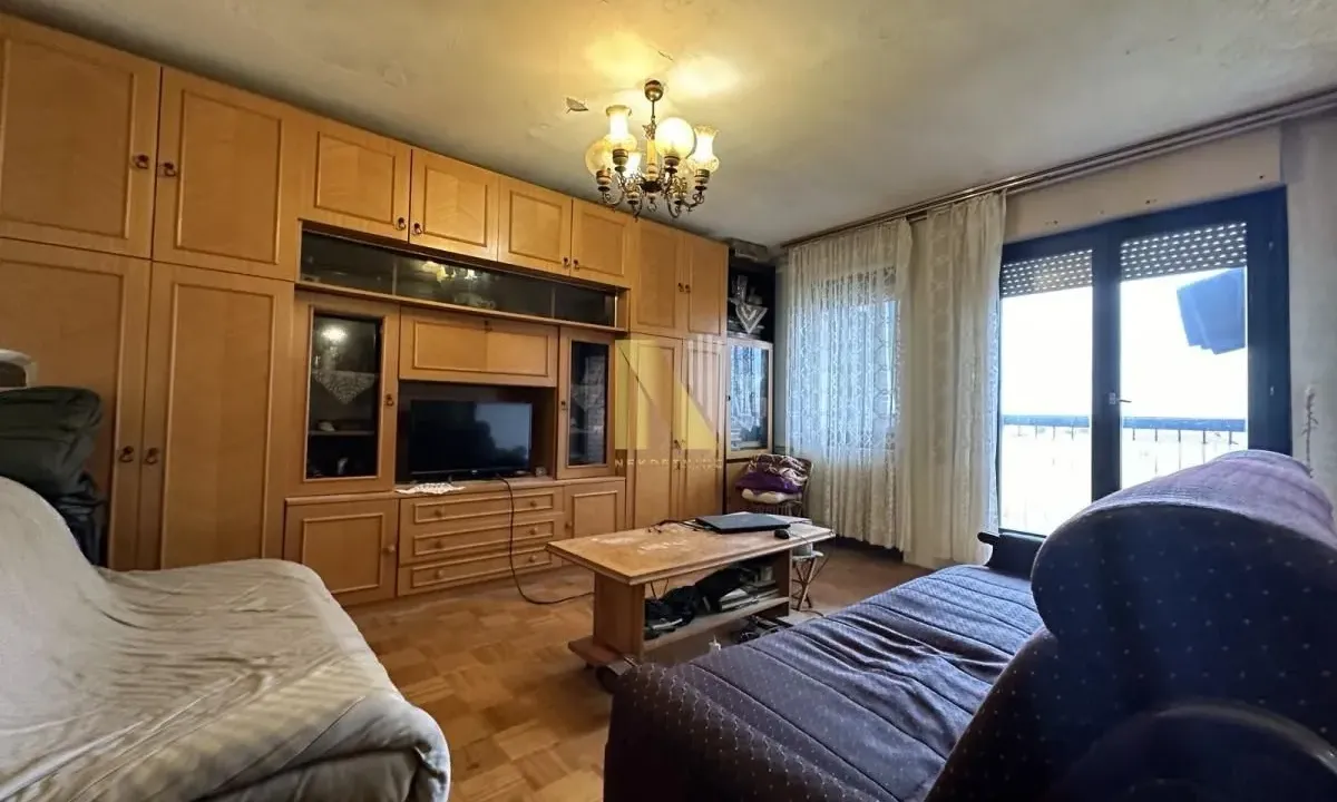Prodaja, trosoban stan, 71m², Bulevar Oslobodjenja, Novi Sad Sve Podlokacije