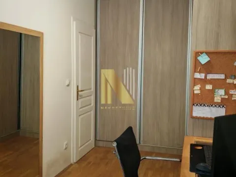 Sale, two bedroom apartment, 50m², Grbavica, Novi Sad Sve Podlokacije - image 11