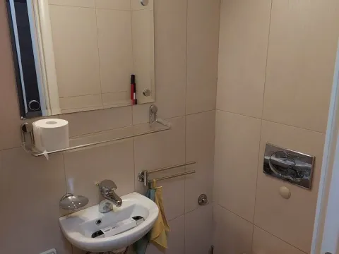 Izdavanje, dvosoban stan, 90m², Autokomanda, Voždovac Sve Podlokacije - image 13