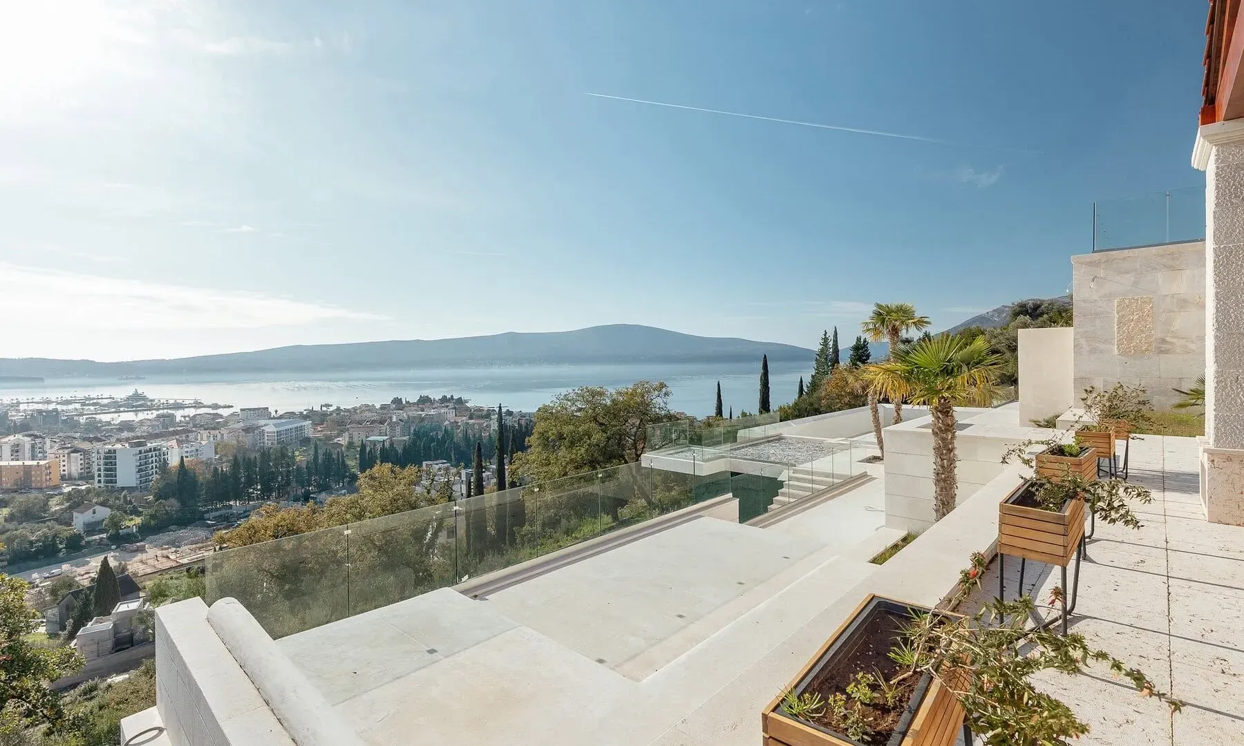 Sale, house, 1400m², Kotor, Crna Gora