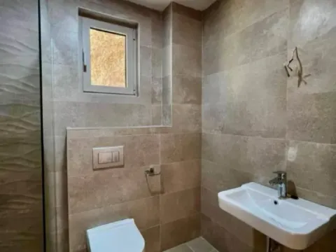 Sale, two bedroom apartment, 62m², Bečići, Budva - image 7