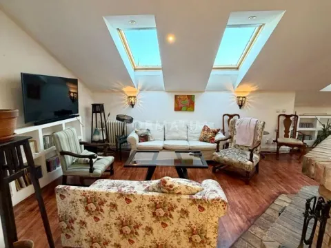 Izdavanje, stan, 200m², Stari Grad, Beograd - image 12