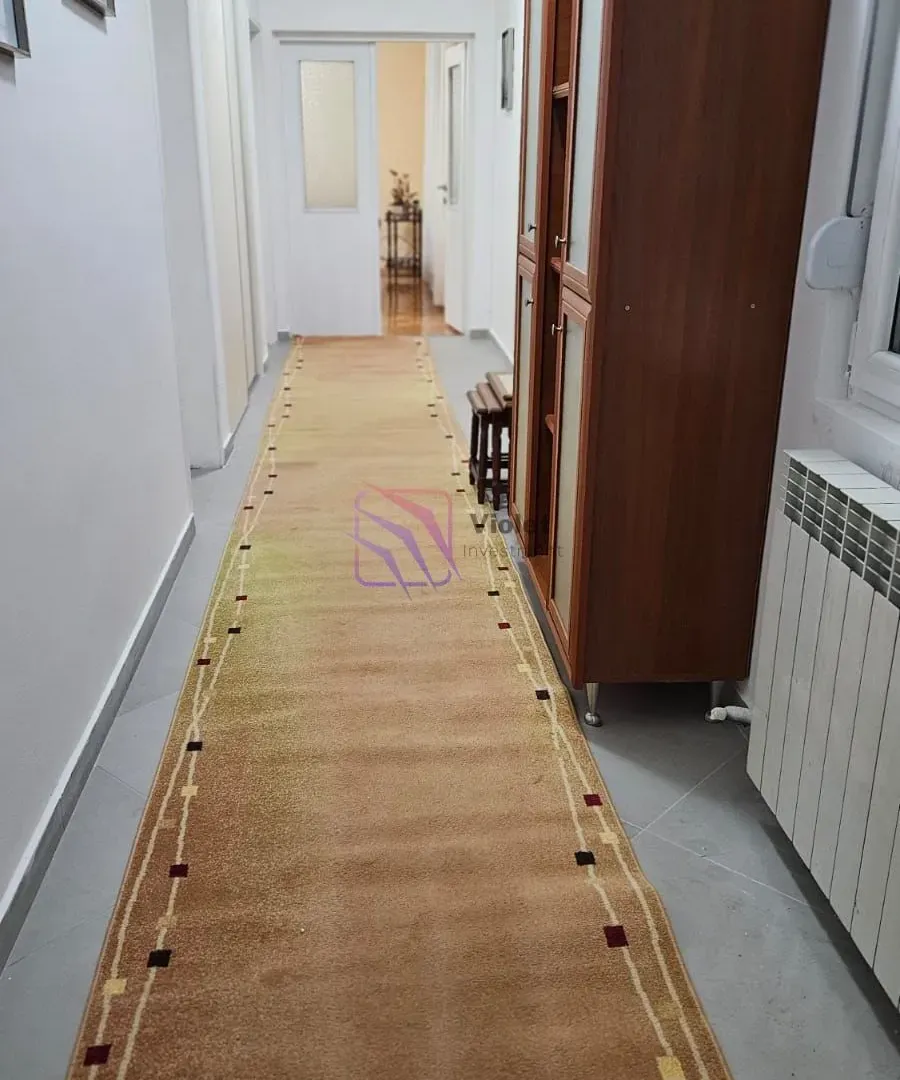 Rent, house, 200m², Gornja Gorica, Podgorica