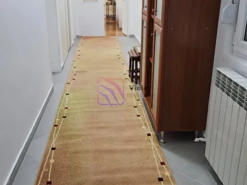 Rent, house, 200m², Gornja Gorica, Podgorica - image 30