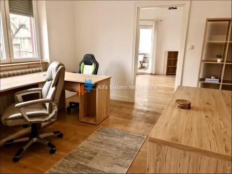 Izdavanje, dvosoban stan, 70m², Vračar Hram, Vračar Sve Podlokacije - image 17