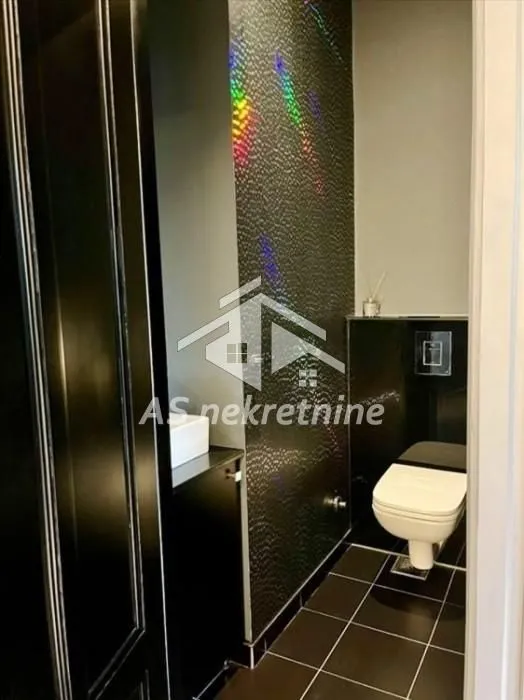 Rent, three bedroom apartment, 84m², Stari Grad, Beograd