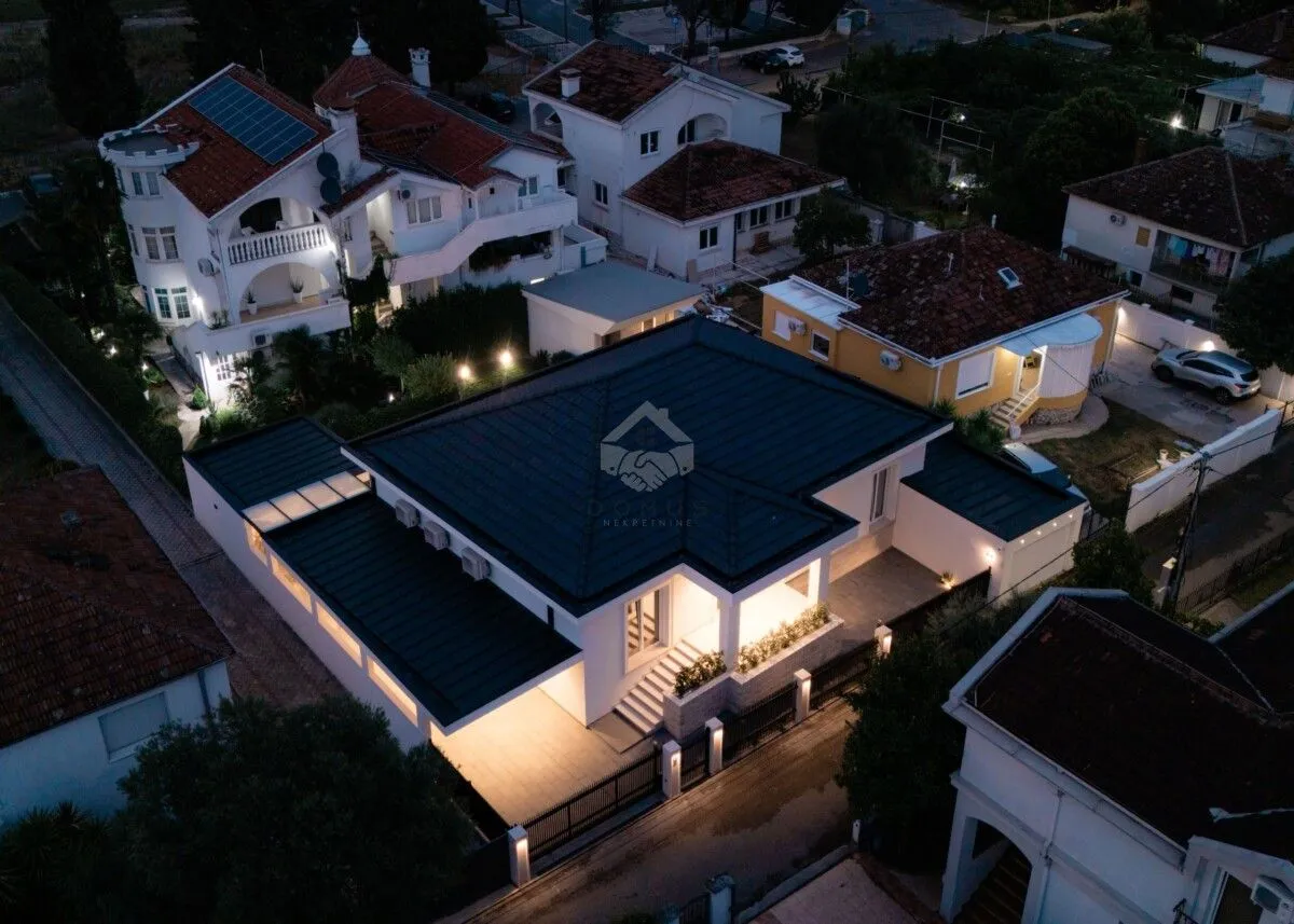 Rent, house, 130m², Masline, Podgorica