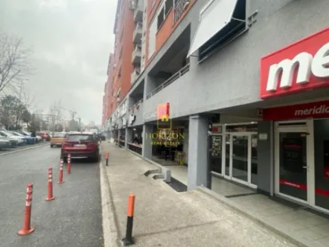 Izdavanje, jednosoban stan, 47m², City Kvart, Podgorica