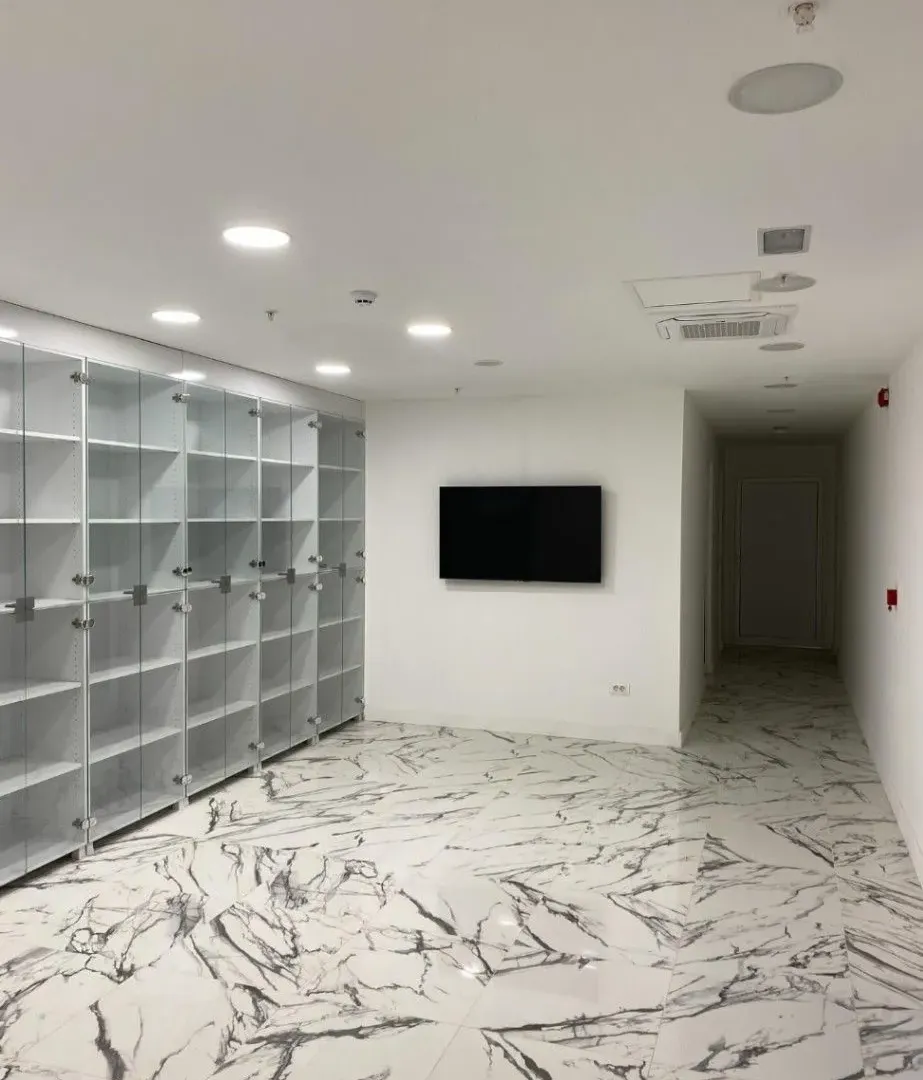 Izdavanje, poslovni prostor, 226m², Podgorica, Crna Gora