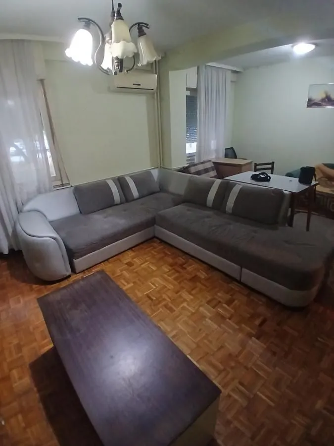 Izdavanje, dvosoban stan, 60m², Liman 4, Novi Sad Sve Podlokacije