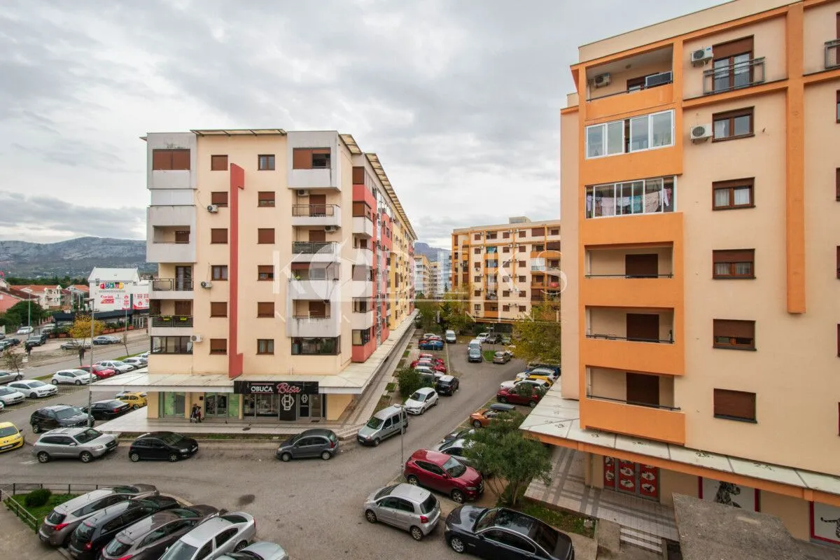 Rent, two bedroom apartment, 69m², Stari Aerodrom, Podgorica