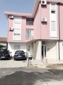 Izdavanje, jednosoban stan, 36m², Stari Aerodrom, Podgorica - image 7