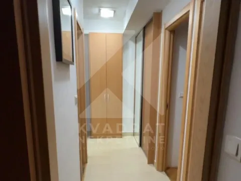 Rent, one bedroom apartment, 50m², Preko Morače, Podgorica - image 9