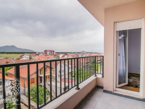 Izdavanje, jednosoban stan, 56m², Stari Aerodrom, Podgorica - image 11