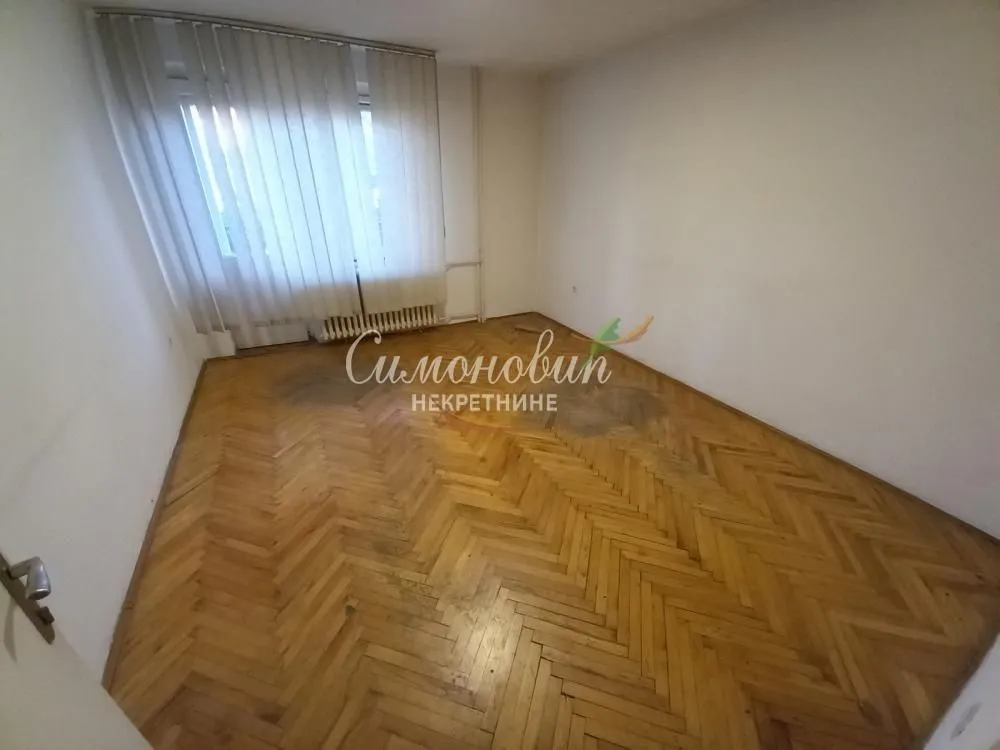 Rent, office space, 60m², Voždovac Sve Podlokacije, Beograd