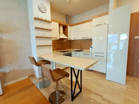 Sale, two bedroom apartment, 54m², Slovenska Plaža, Budva - image 6