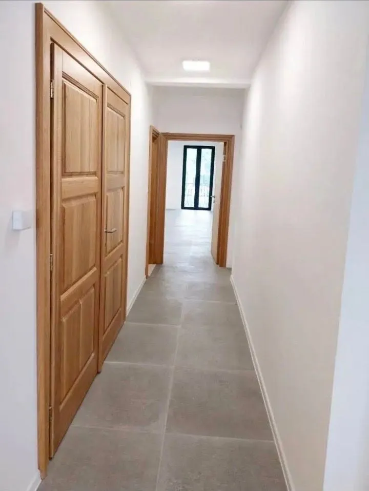 Rent, office space, 120m², Centar, Podgorica