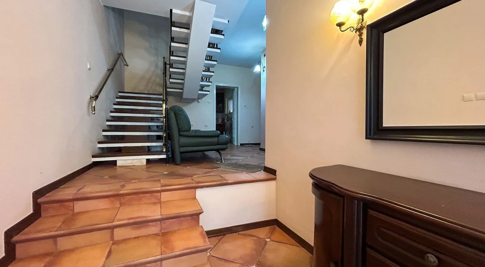 Sale, house, 270m², Dobrota, Kotor