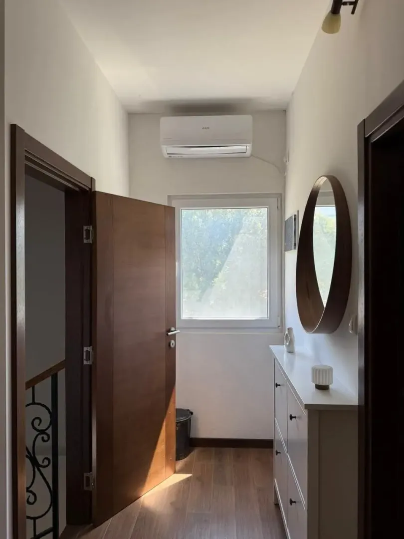 Rent, one bedroom apartment, 50m², Tivat, Crna Gora