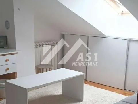 Izdavanje, stan, 108m², Sajam, Novi Sad Sve Podlokacije - image 2