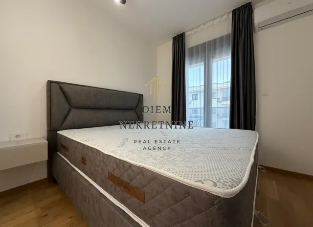 Izdavanje, jednosoban stan, 45m², City Kvart, Podgorica