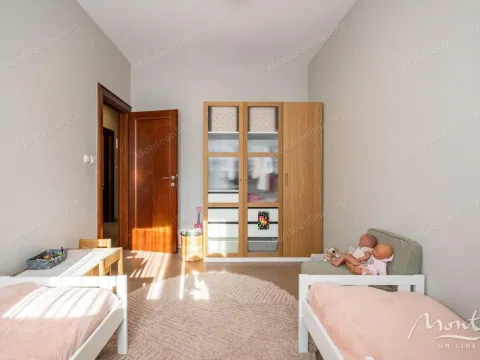 Prodaja, trosoban stan, 114m², Dobrota, Kotor - image 20