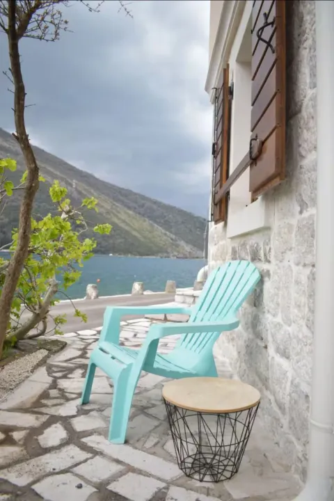 Rent, one bedroom apartment, 55m², Lepetani, Tivat