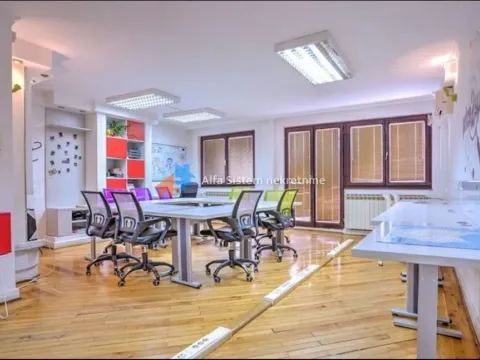 Rent, house, 270m², Mirijevo 1, Mirijevo Sve Podlokacije - image 9